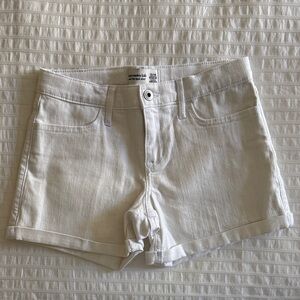 Abercrombie and kids girls White Denim Shorts 13/14 like new